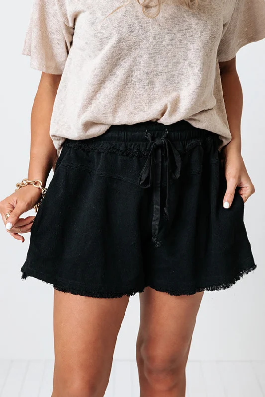 En Route Shorts In Black